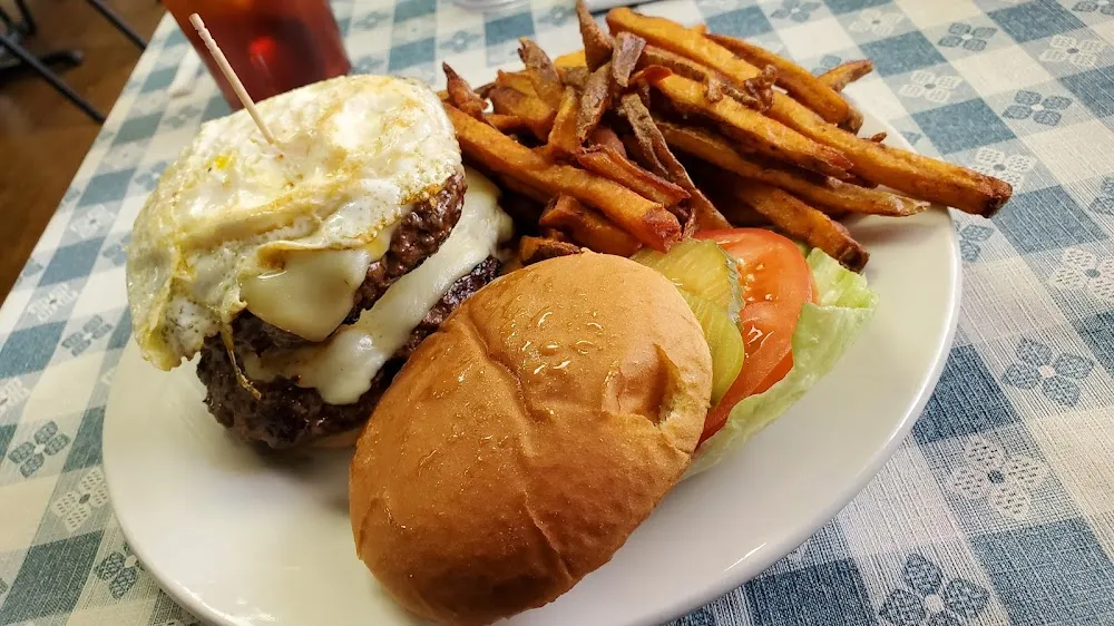 76 Burger and Fries